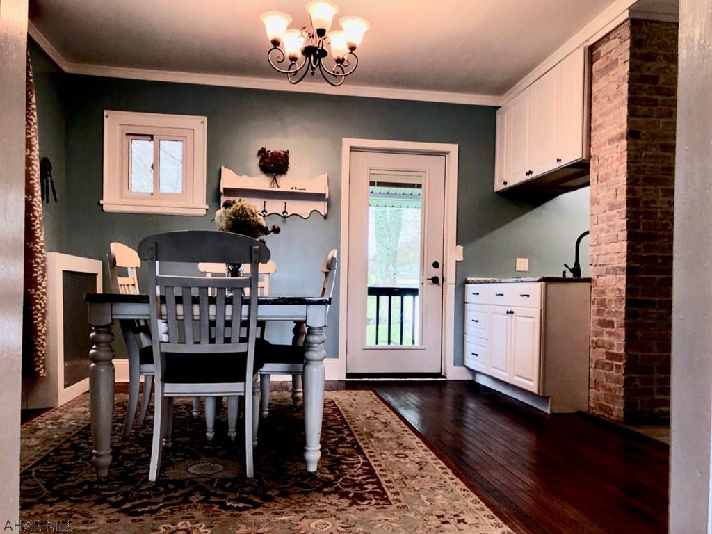 Mansion Park - Residential