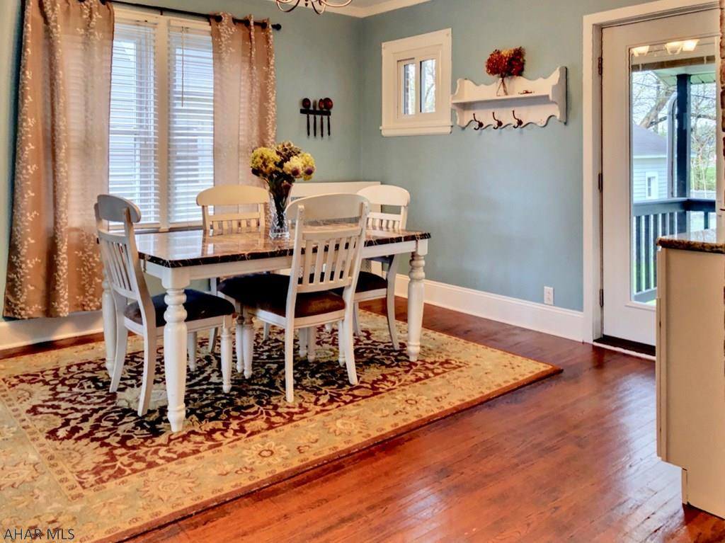 Mansion Park - Residential