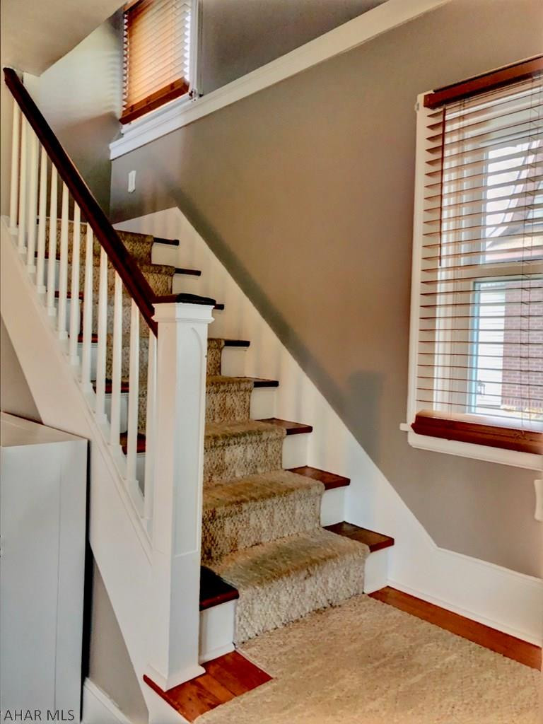 Mansion Park - Residential