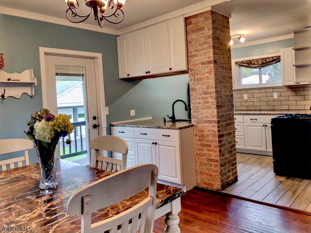 Mansion Park - Residential