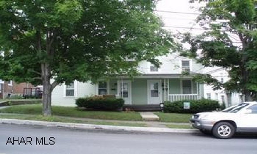 Two story duplex in Bedford Boro.  Unit 1 rents for $650.  Oil hot water heat, public water & sewer & trash are supplied by landlord. Could be made back into a single family home.   Off street parking.Unit 2 rents for $500 mo.  STILL SHOWING.... TAKING BACK-UP OFFERS!  CALL PATTY @ 814-285-0314 TO LOOK AT THIS MONEY MAKER TODAY.