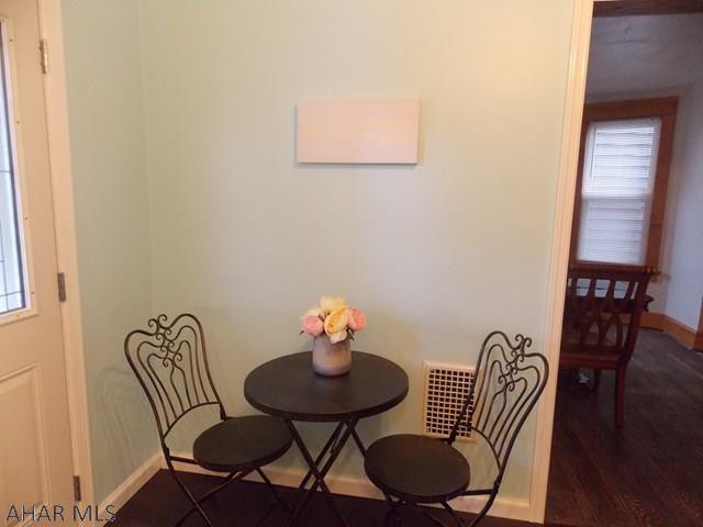 Juniata - Residential