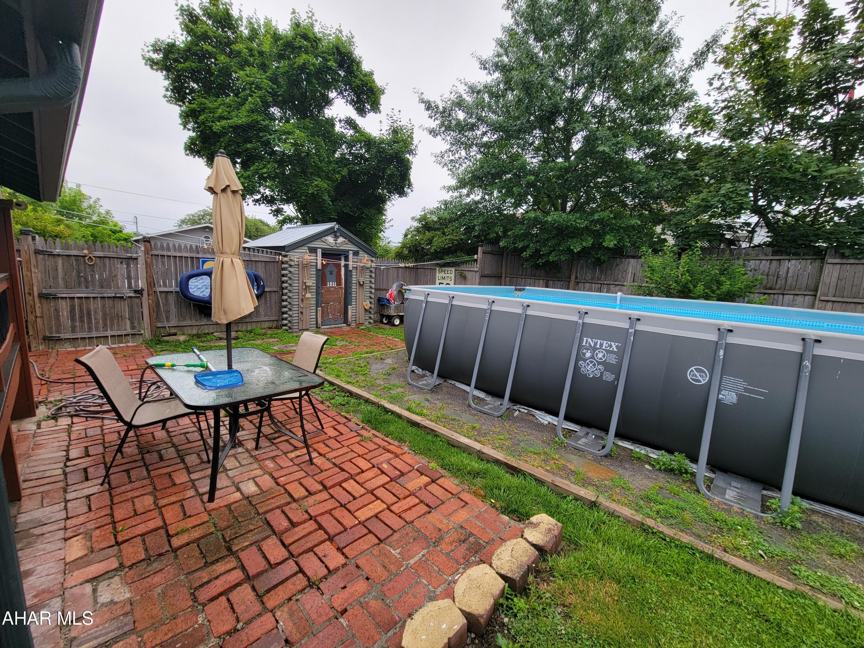 Calvert Hills - Residential