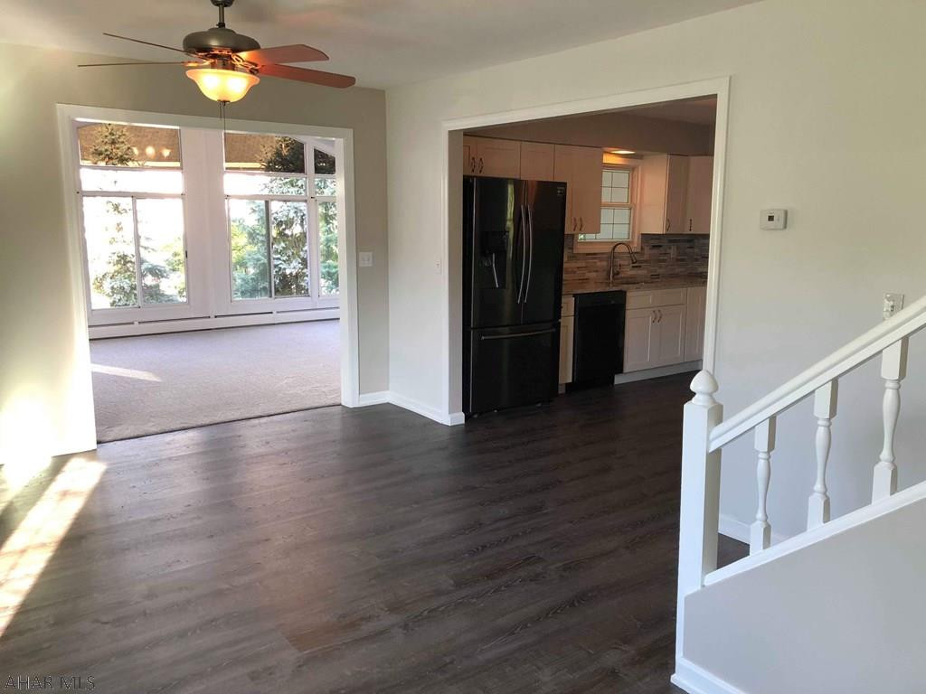 Holliday Heights - Residential