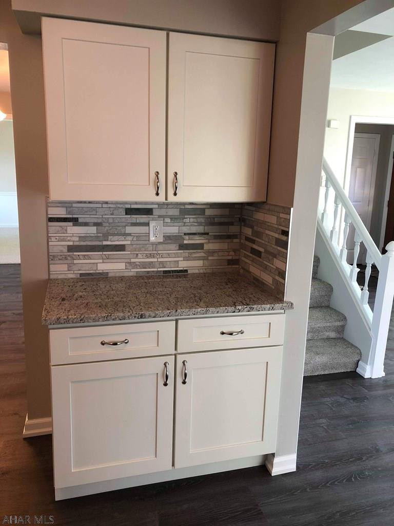 Holliday Heights - Residential