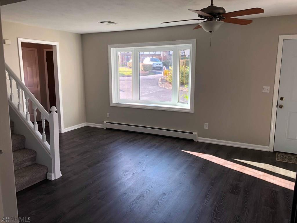 Holliday Heights - Residential