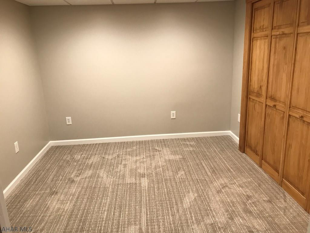 Holliday Heights - Residential