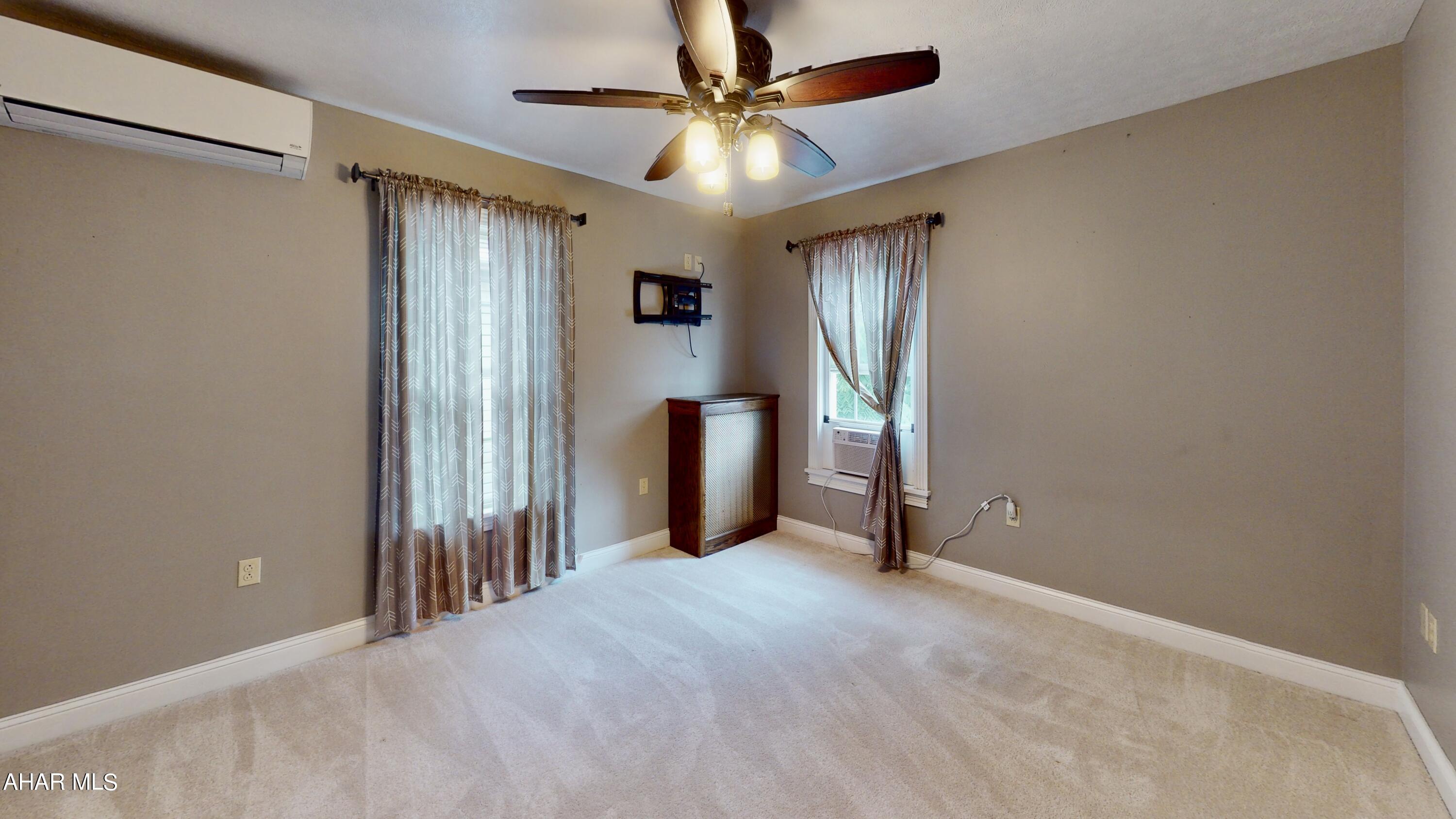 Hollidaysburg - Residential