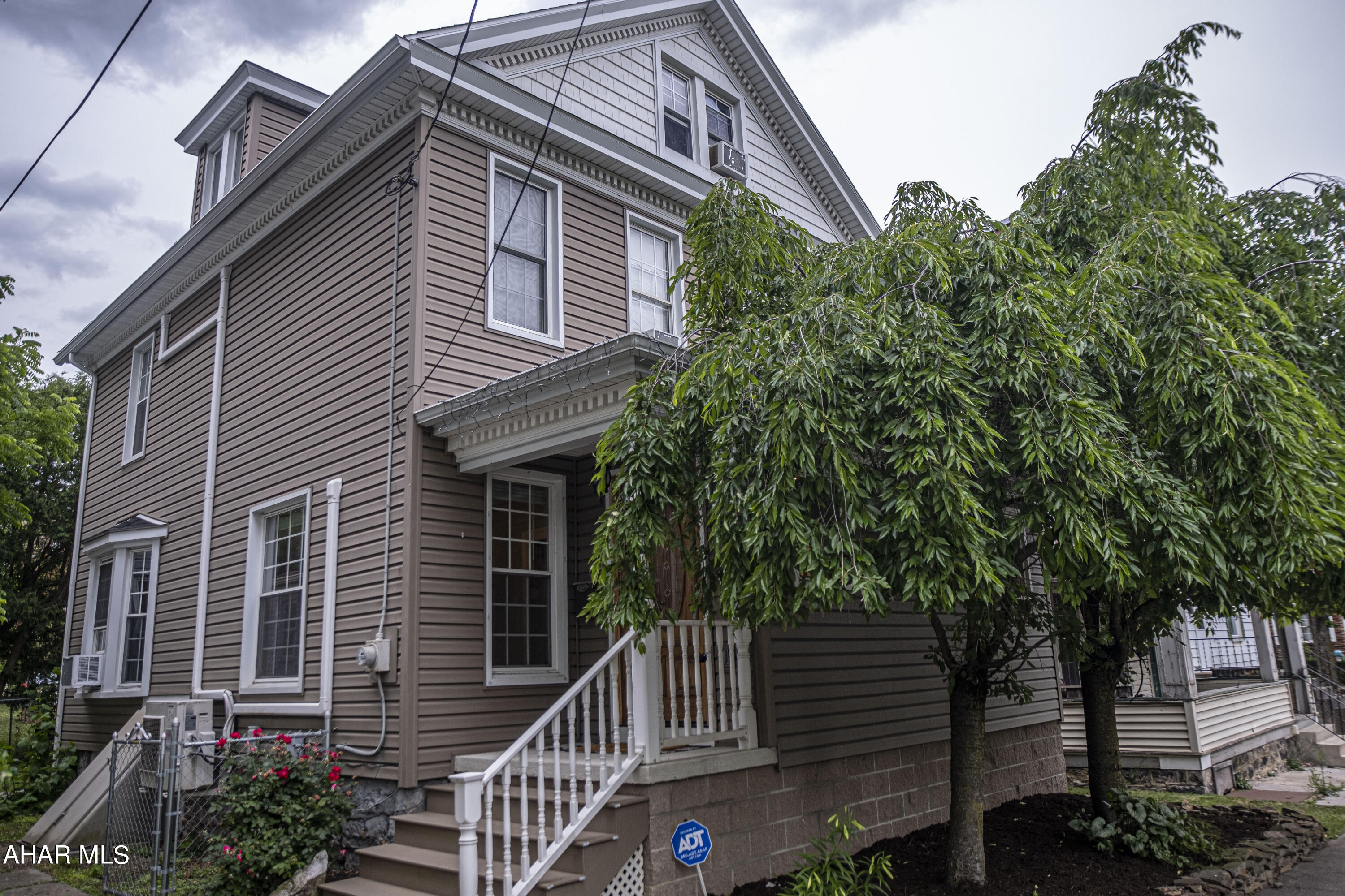 Hollidaysburg - Residential