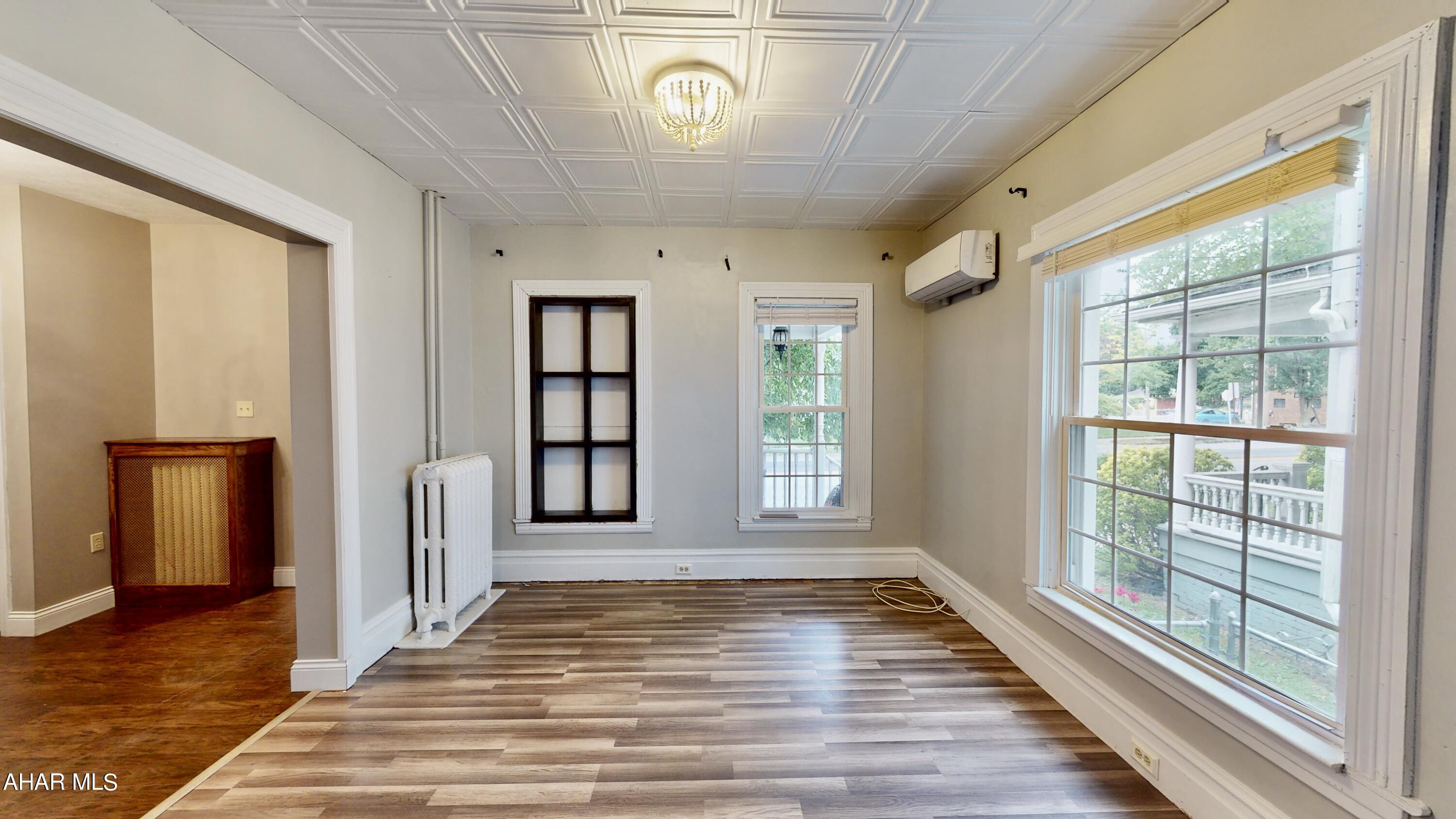 Hollidaysburg - Residential