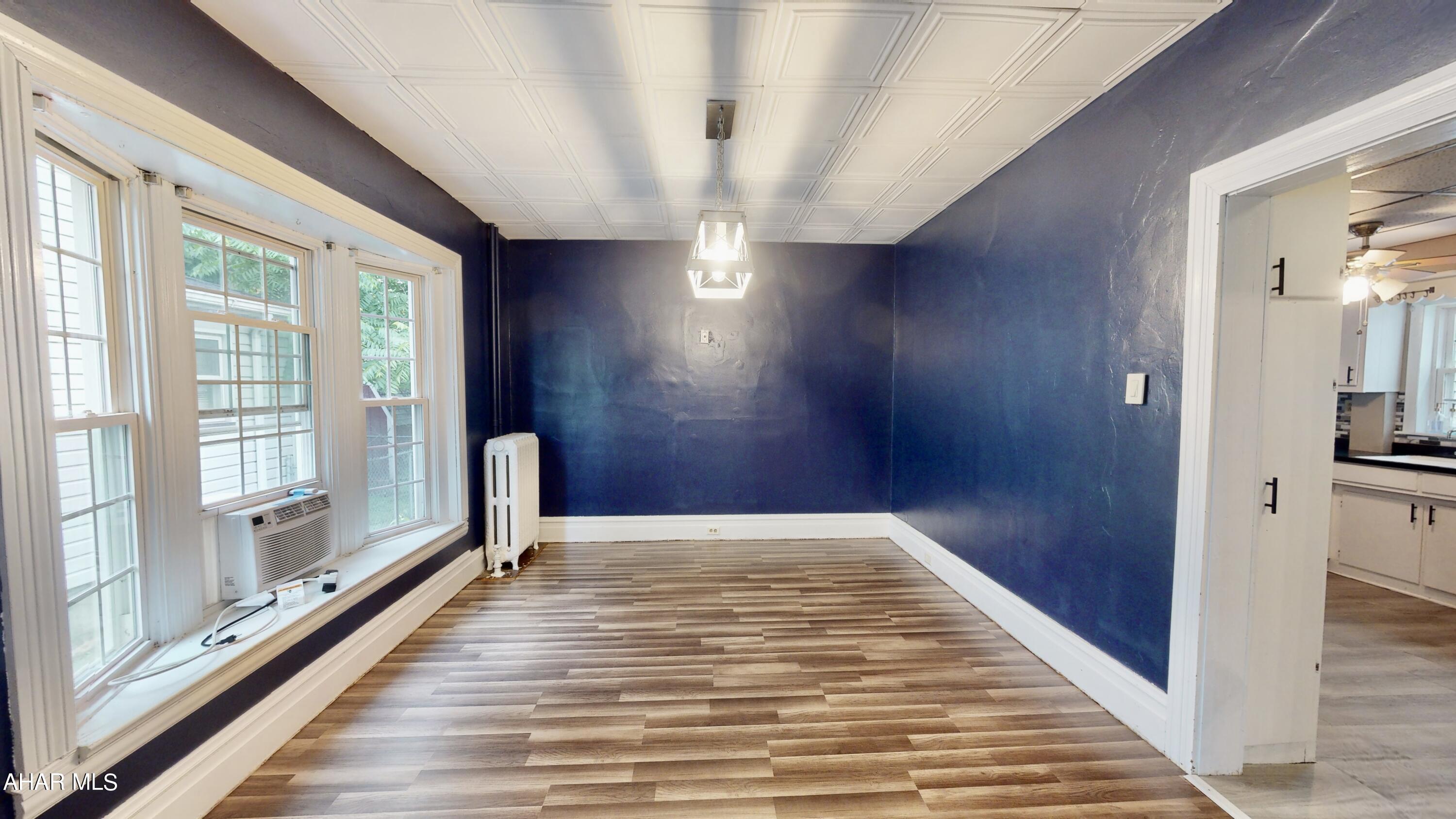 Hollidaysburg - Residential