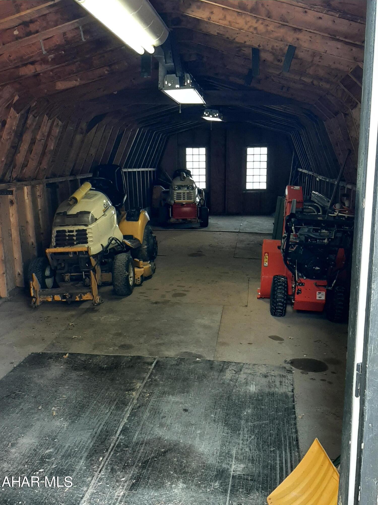 Mountain House Grounds - Residential