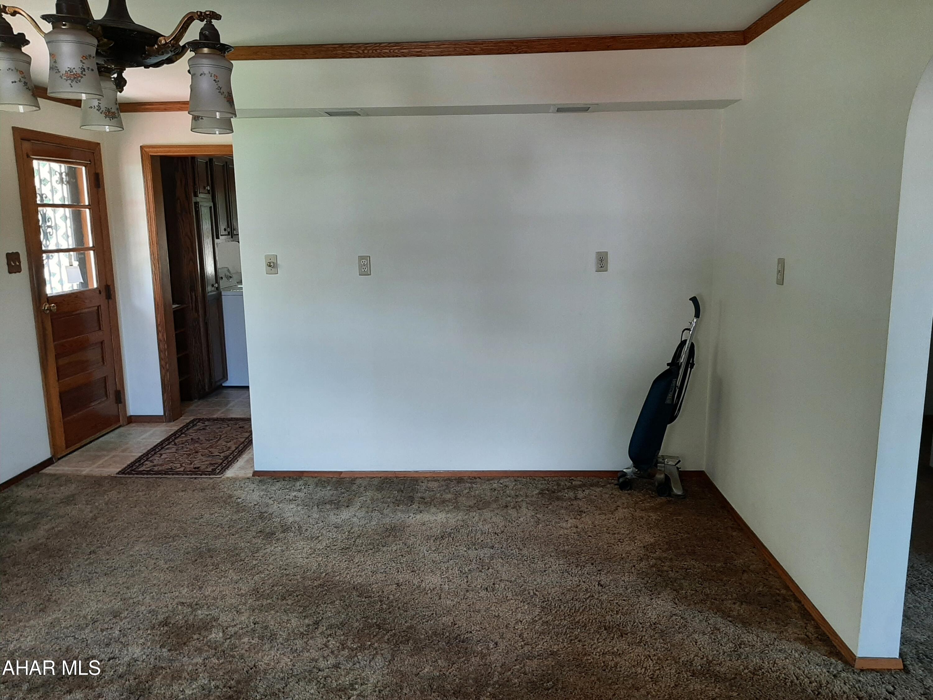 Mountain House Grounds - Residential