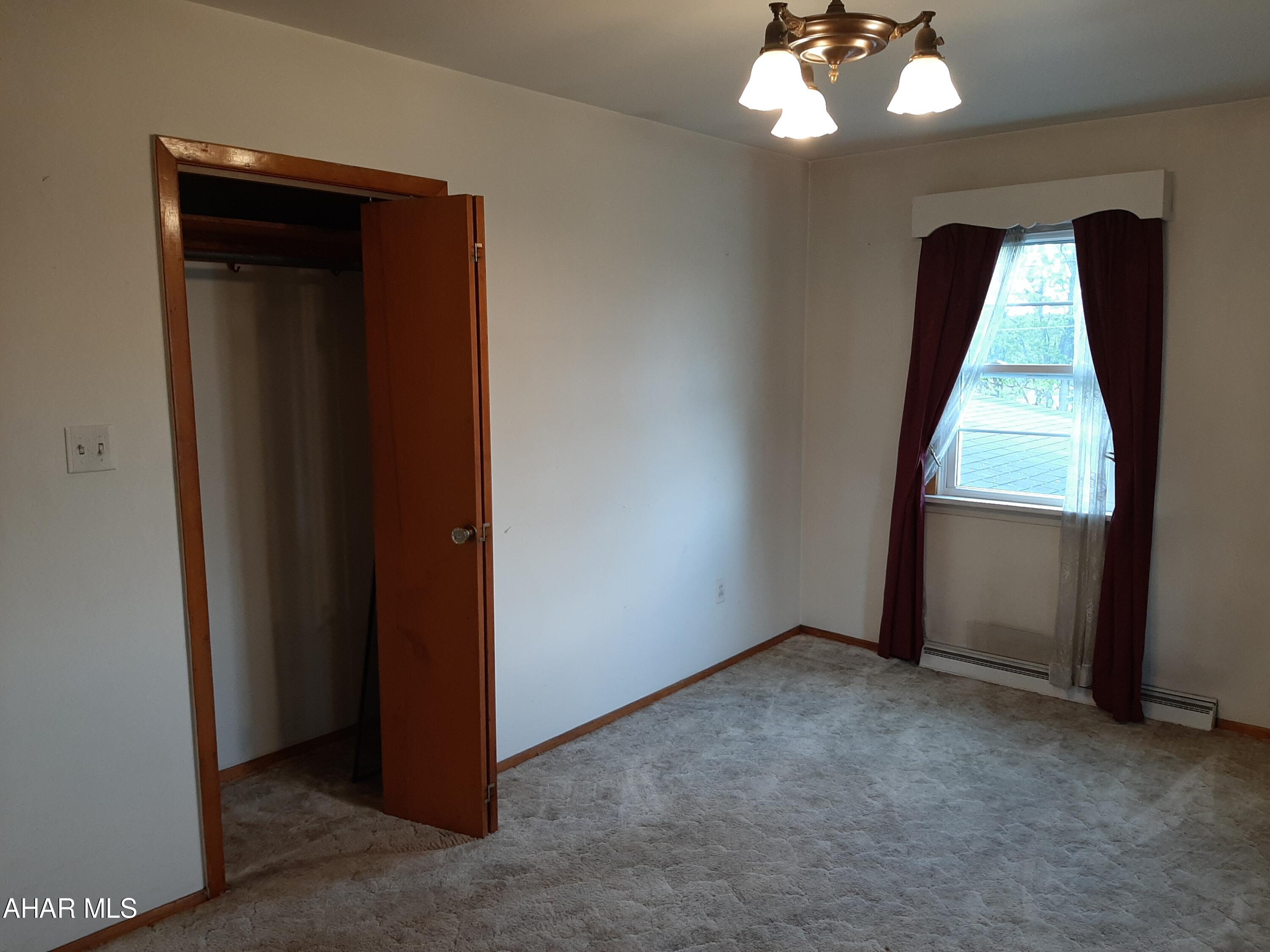 Mountain House Grounds - Residential