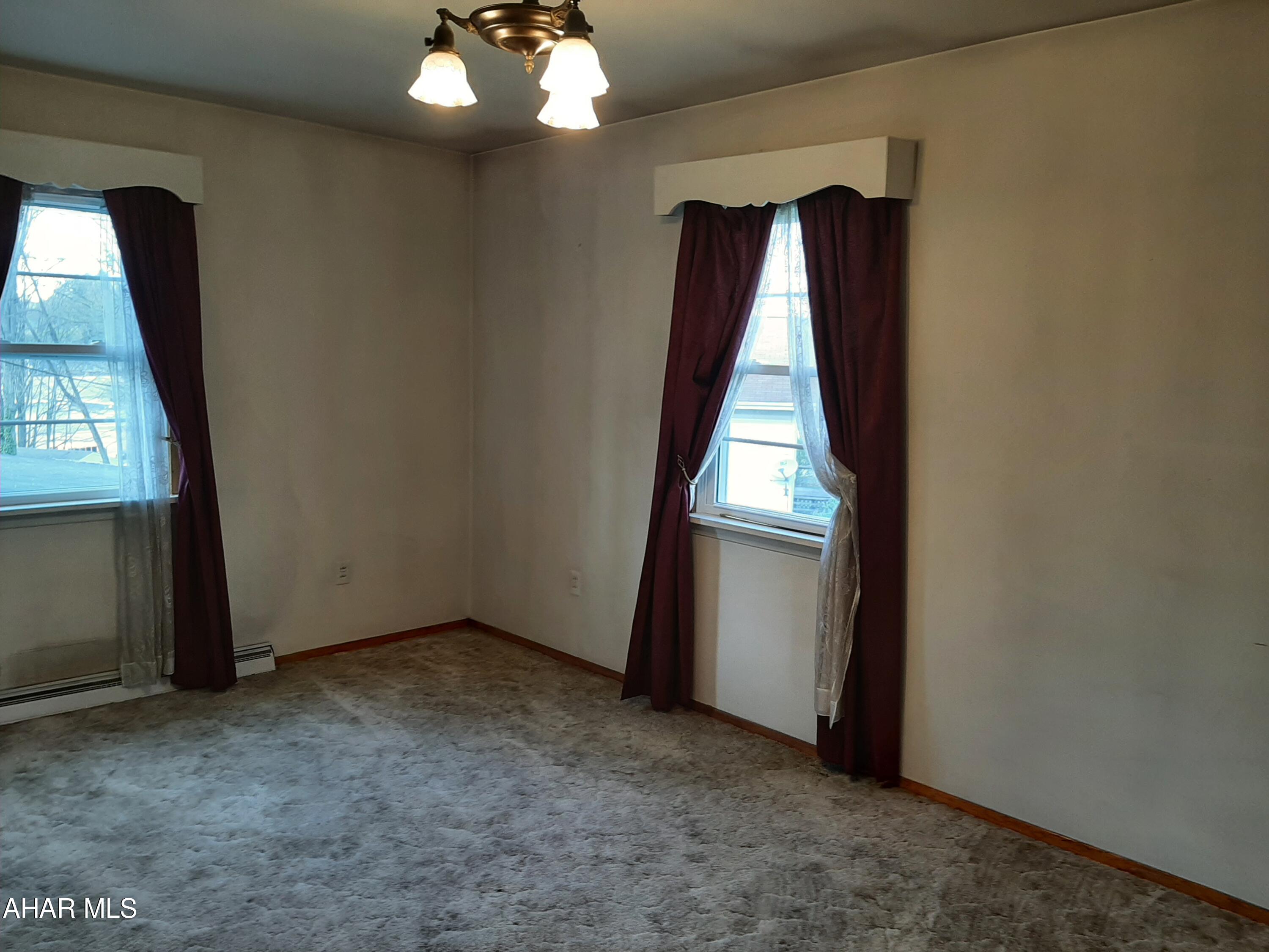 Mountain House Grounds - Residential