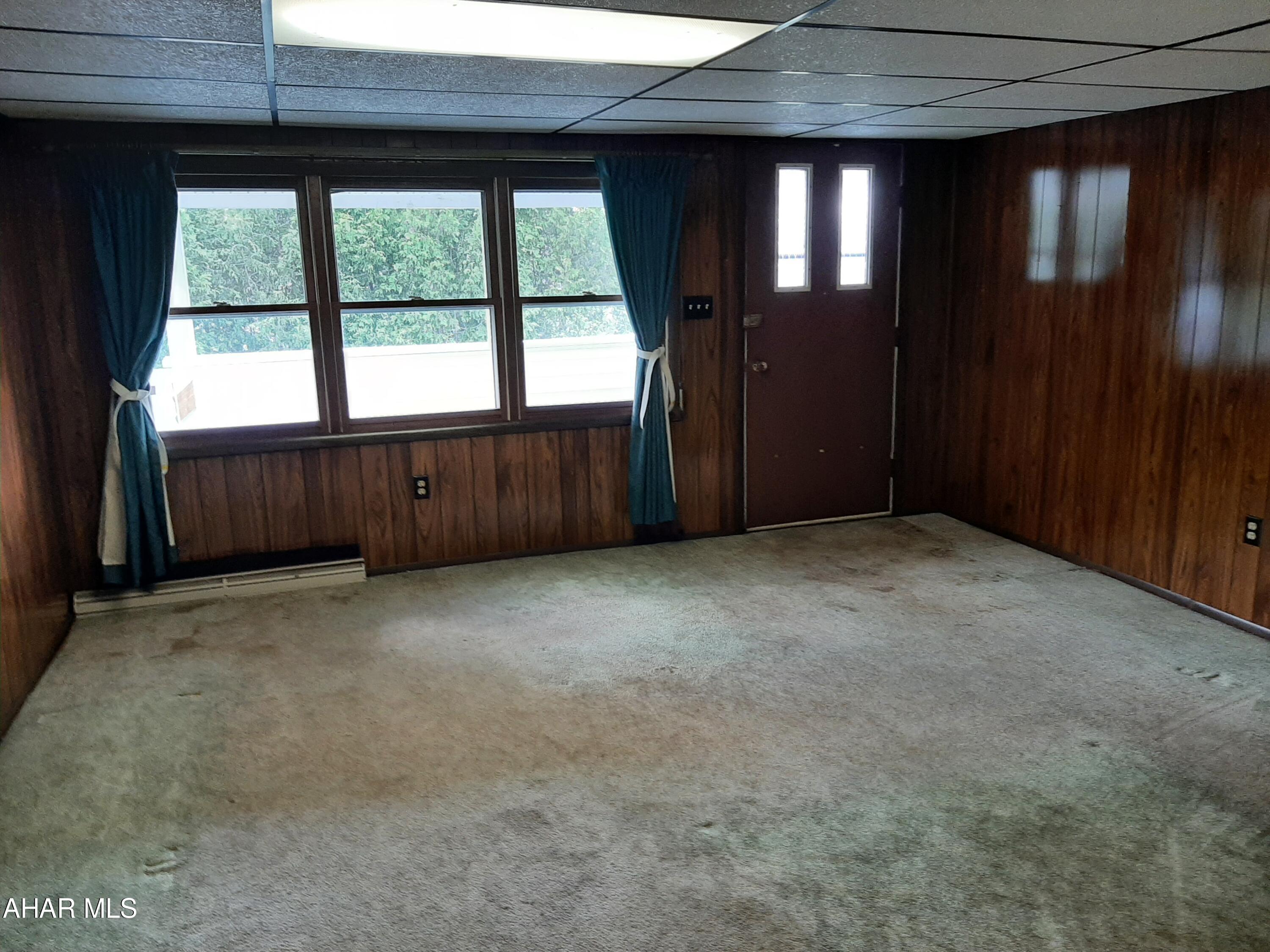 Mountain House Grounds - Residential