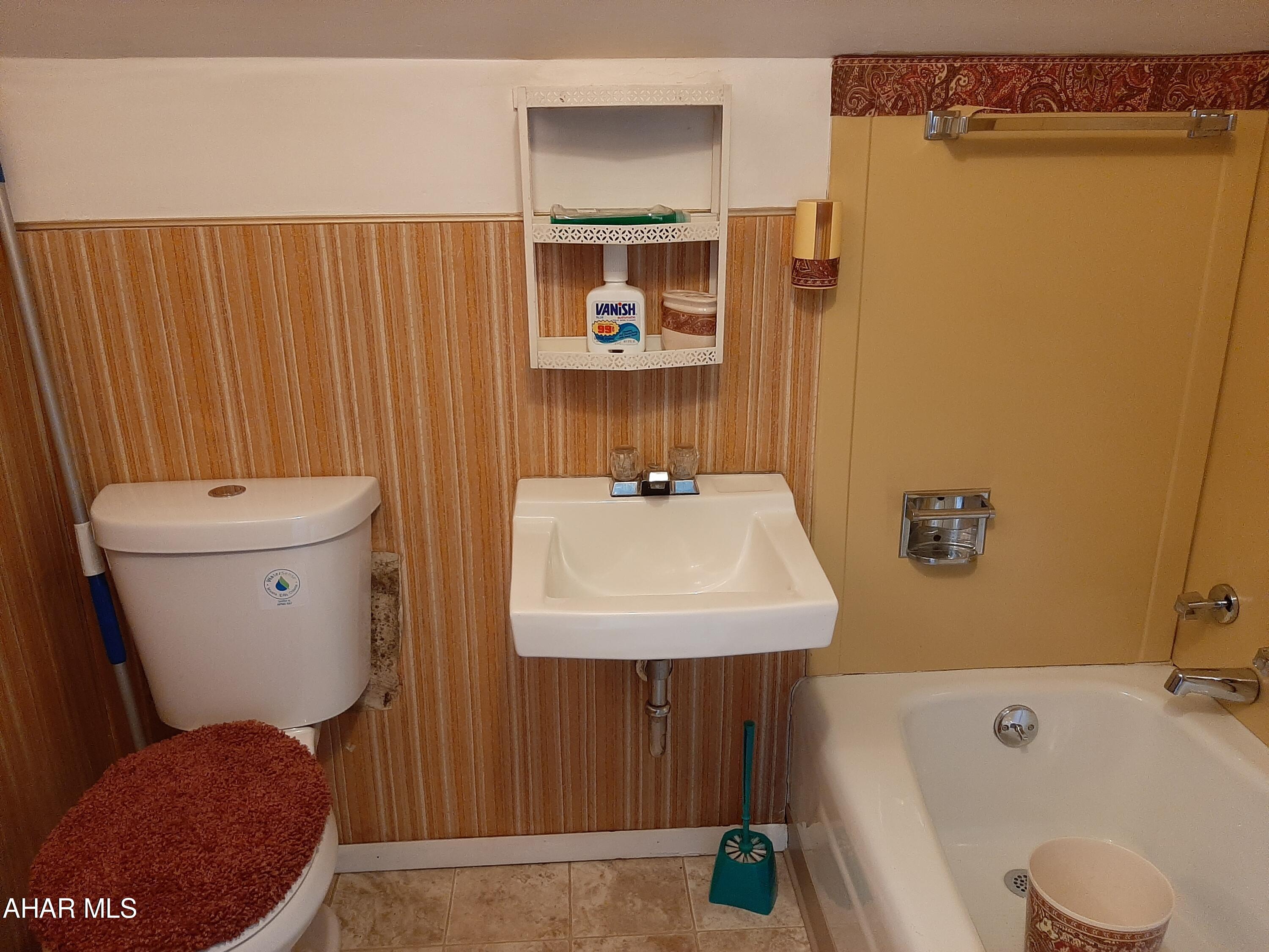 Mountain House Grounds - Residential