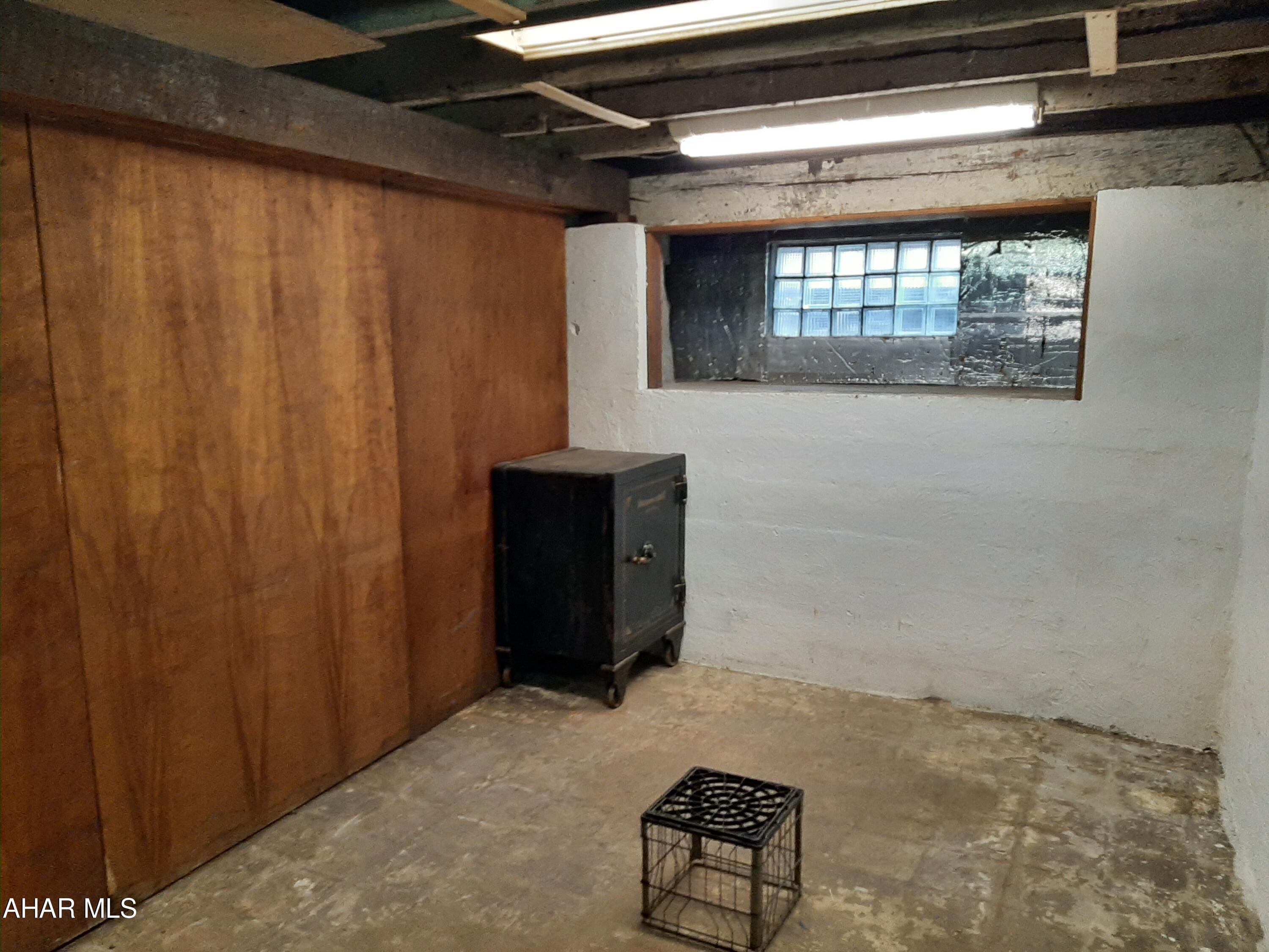 Mountain House Grounds - Residential