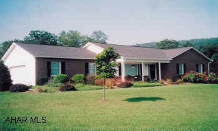 3BR/2 full, 1/2 and 1 3/4 baths. Vinyl with brick front, attached and integral garage and many extras.