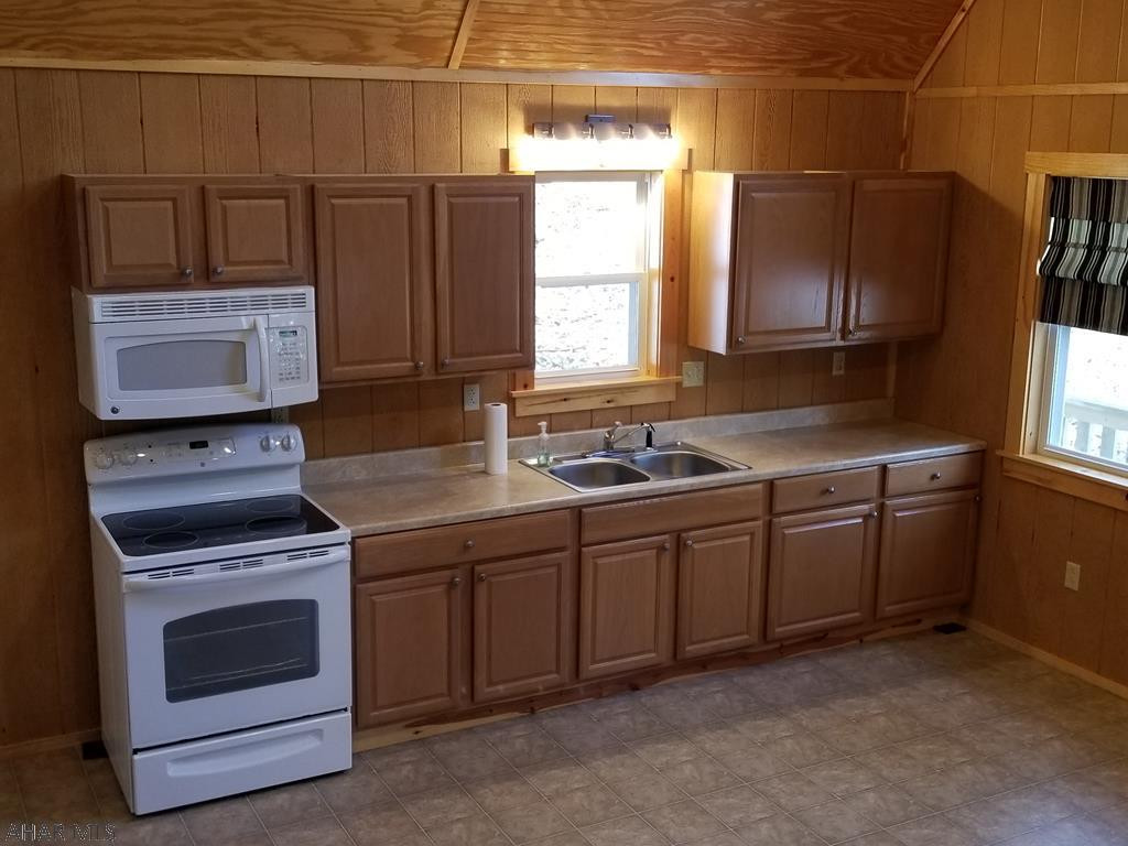 Glendale Yearound - Residential