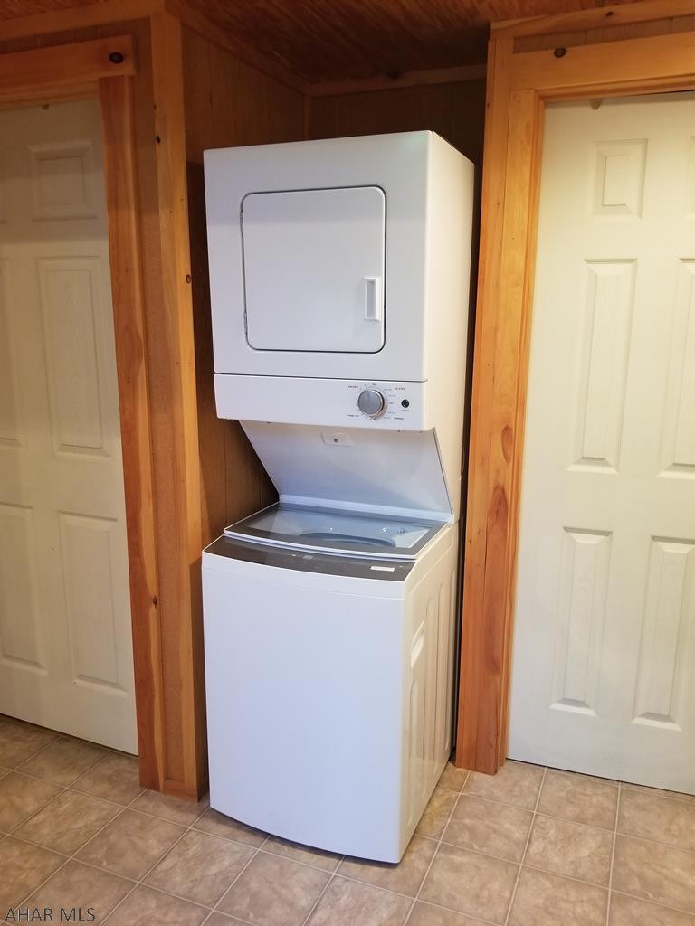 Glendale Yearound - Residential