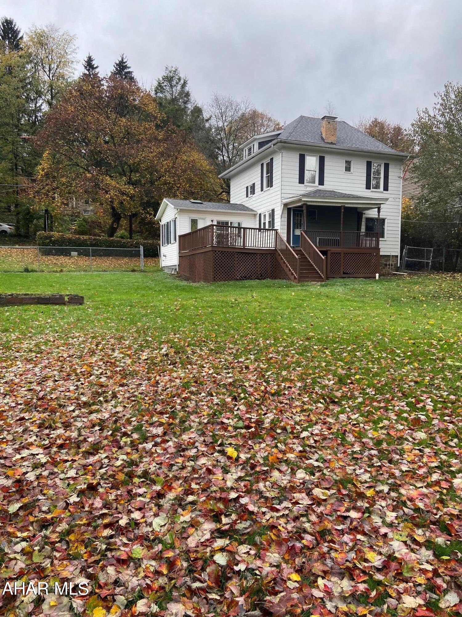 Llyswen - Residential