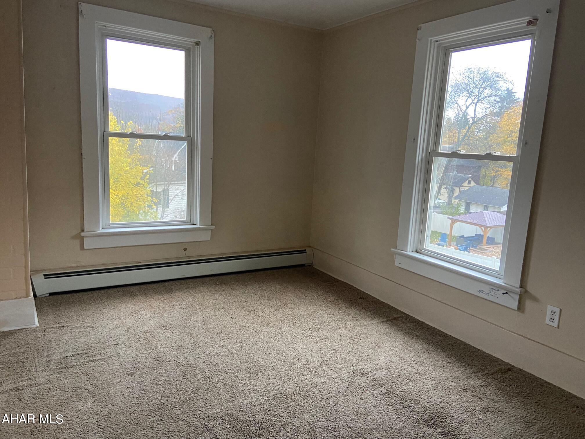 Llyswen - Residential