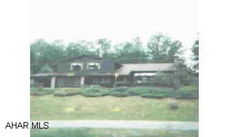 Classic contemporary Bellwood School District, Summer kitchen in basement, cermaic tile baths, 2 fireplaces, vaulted ceilings. Great view. Just under an acre. Classic contemporary Bellwood School District, Summer kitchen in basement, cermaic tile baths, 2 fireplaces, vaulted ceilings. Great view. Just under an acre. Intercom.