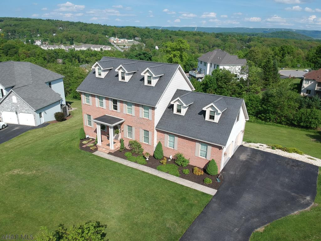 Fox Hollow - Residential