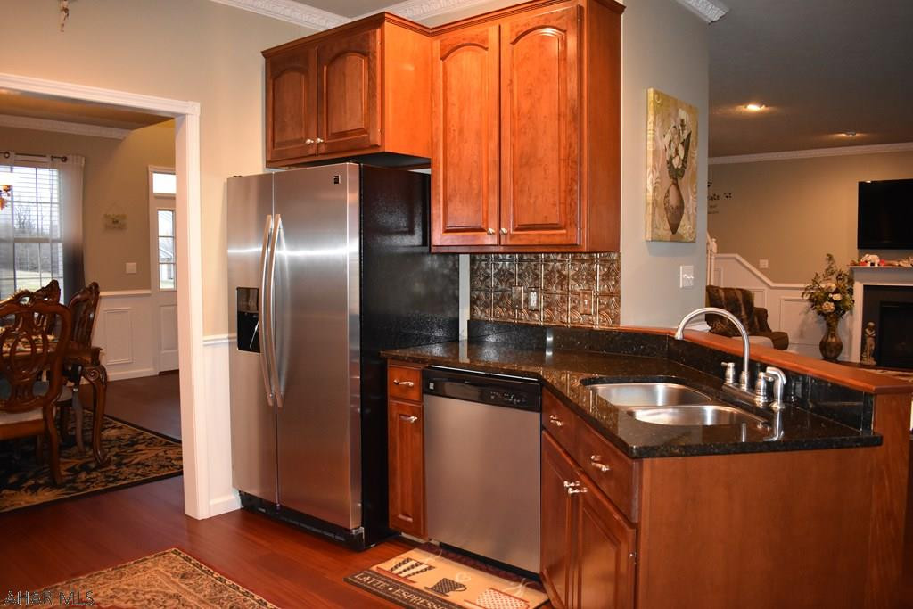 Fox Hollow - Residential