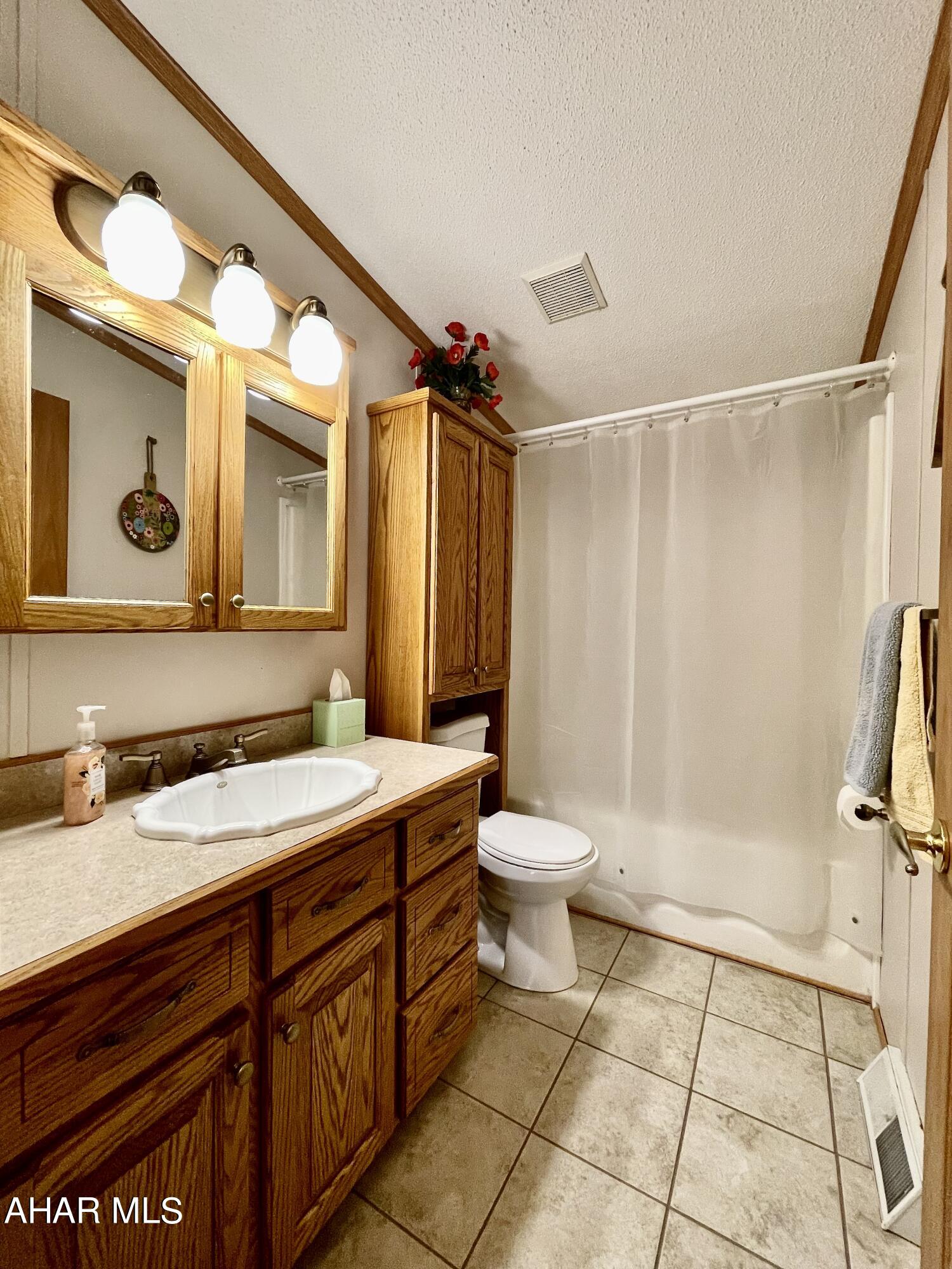 Juniata - Residential