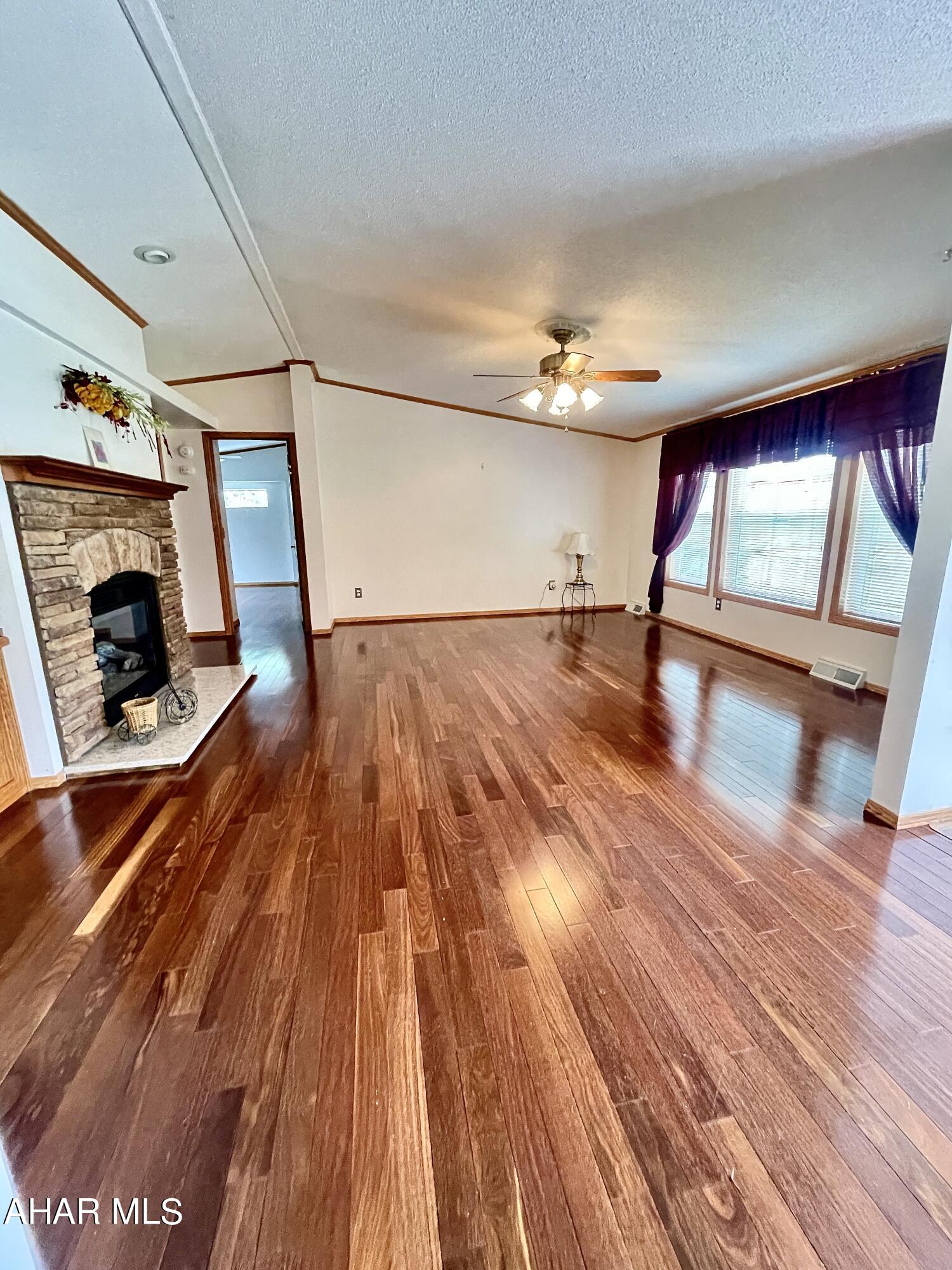 Juniata - Residential