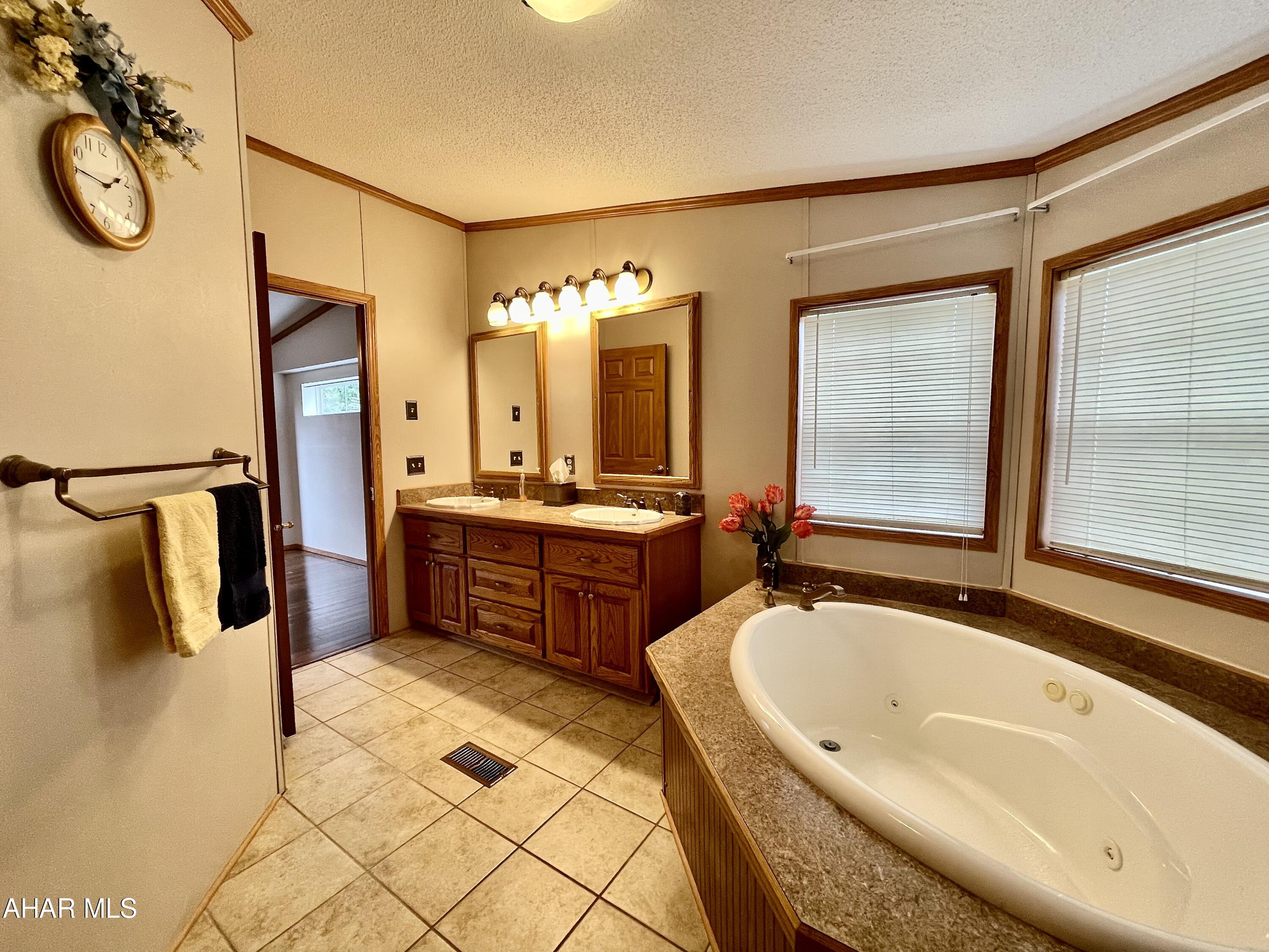 Juniata - Residential