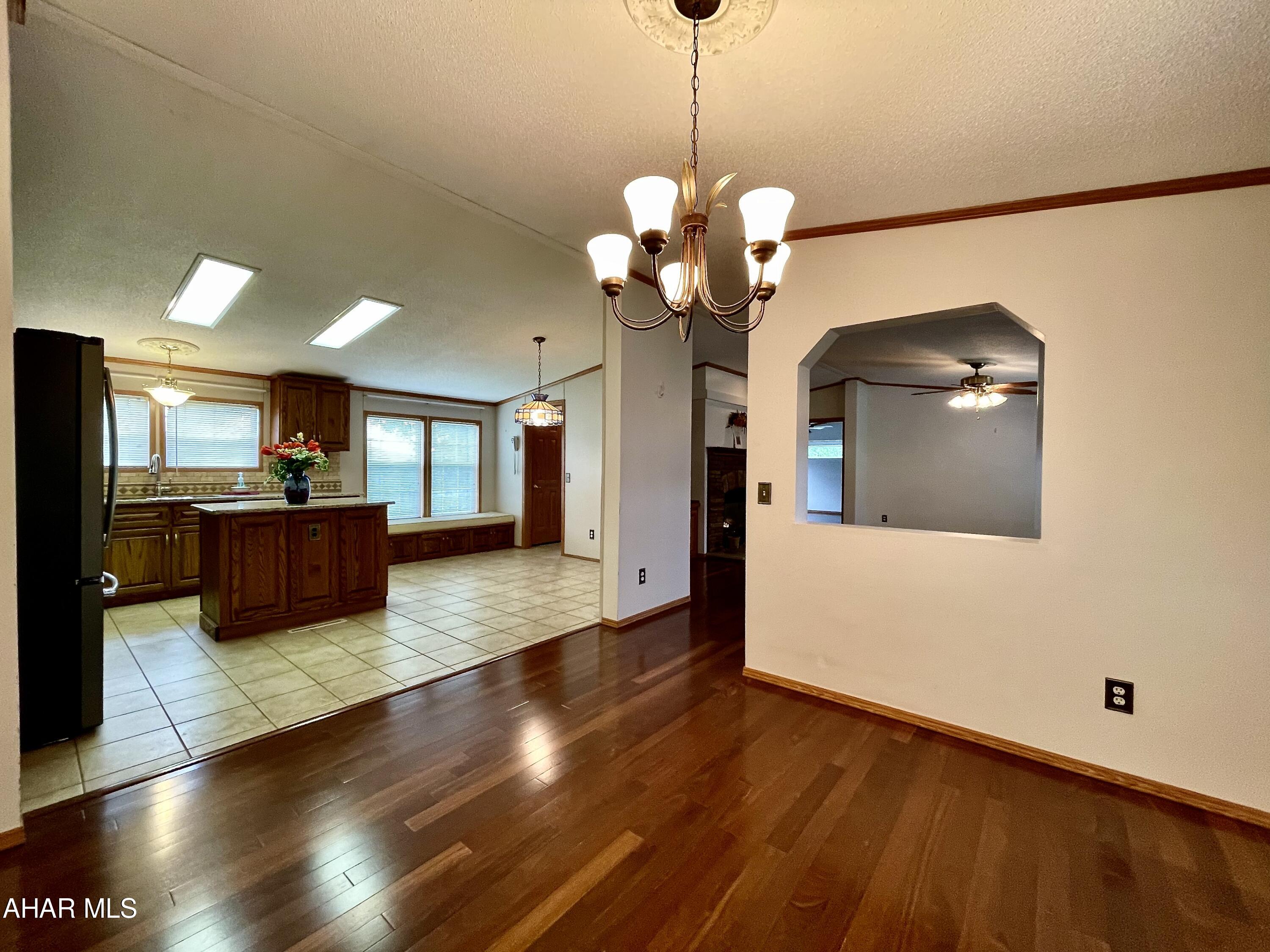 Juniata - Residential