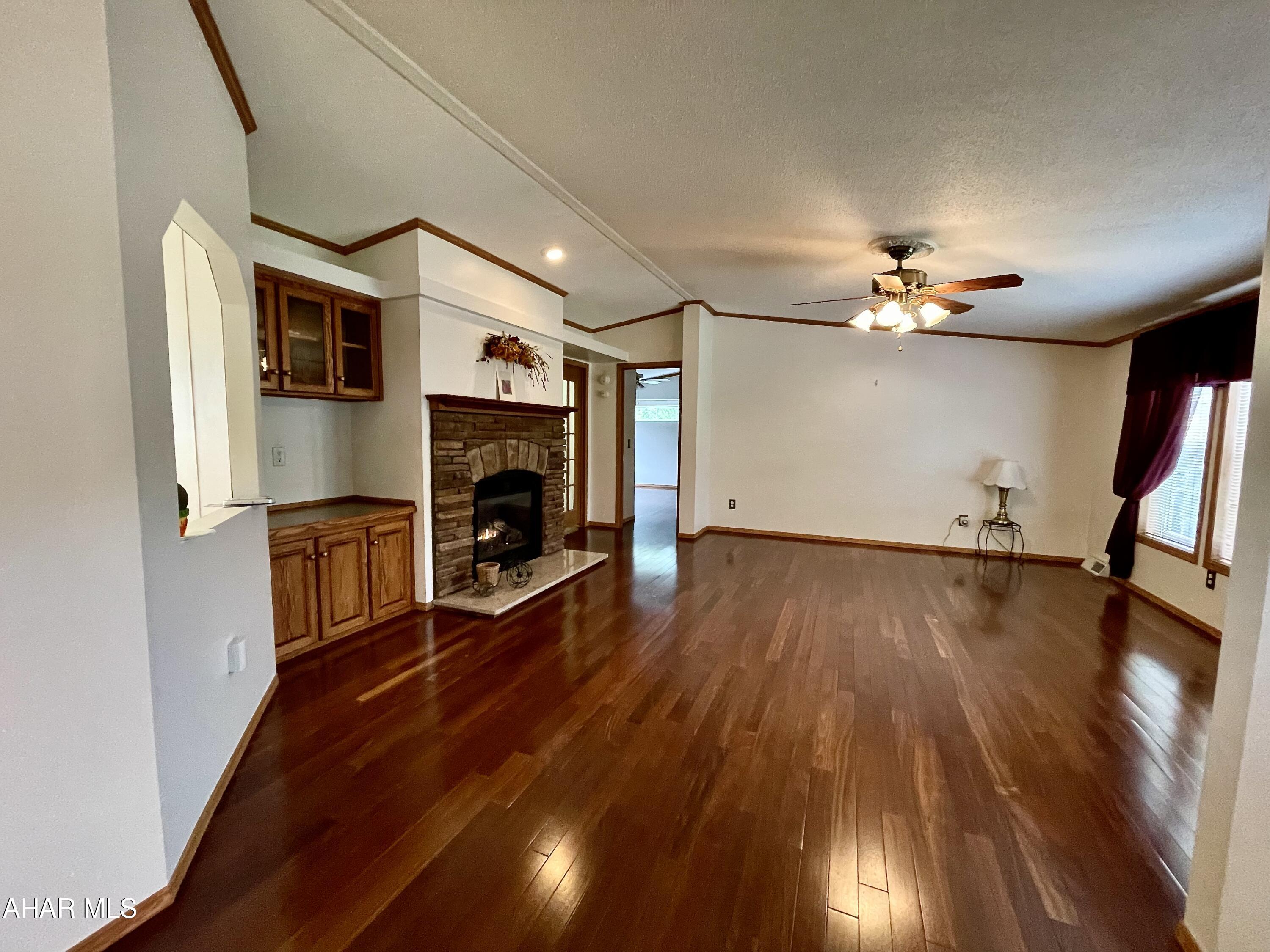 Juniata - Residential