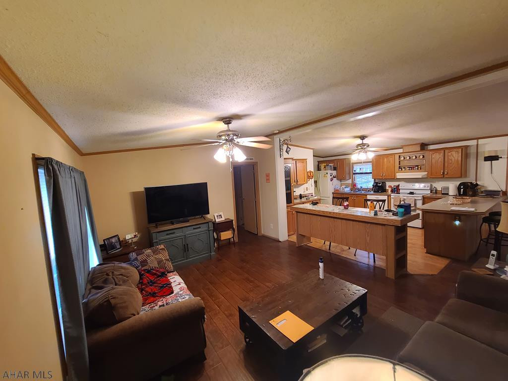 Glendale Yearound - Residential