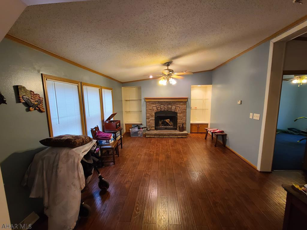 Glendale Yearound - Residential