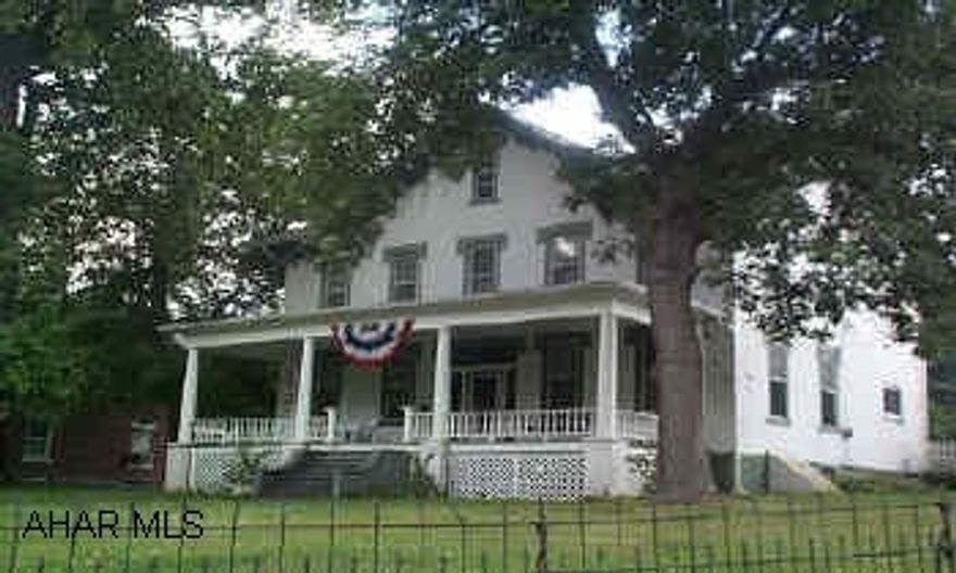 Beautifully renovated Civil War ear mansion on 1 acre. All brick, 4 bed, 2.5 baths, 2 FP, large LR & DR modern kitchen, main floor M. BR & bath. Garage, Barn, Fenced yard. All wood floors. Beautifully renovated Civil War ear mansion on 1 acre. All brick, 4 bed, 2.5 baths, 2 FP, large LR & DR modern kitchen, main floor M. BR & bath. Garage, Barn, Fenced yard. All wood floors.