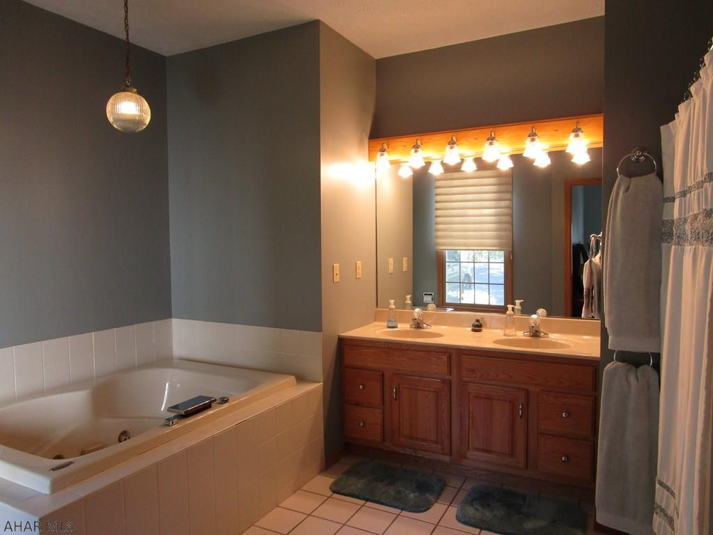 Edgewood Estates - Residential