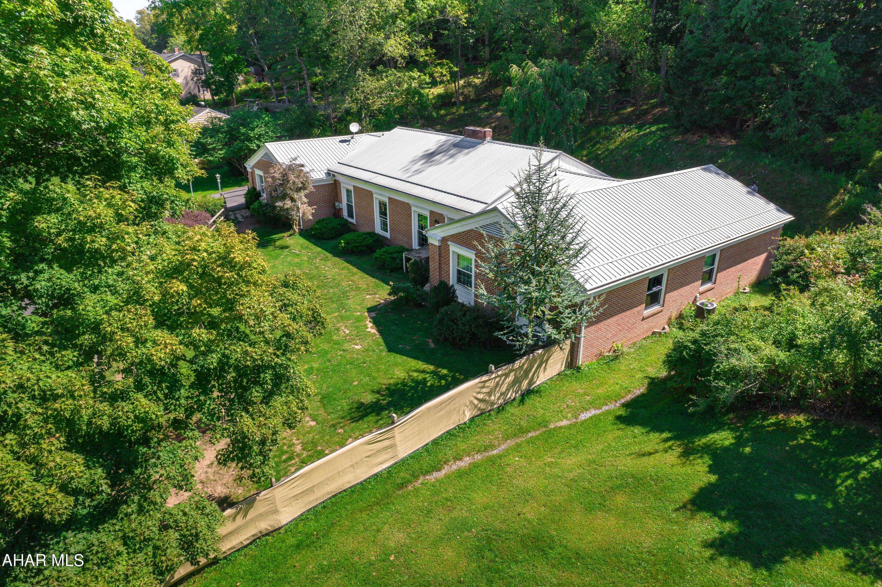 Meadowbrook Terrace - Residential