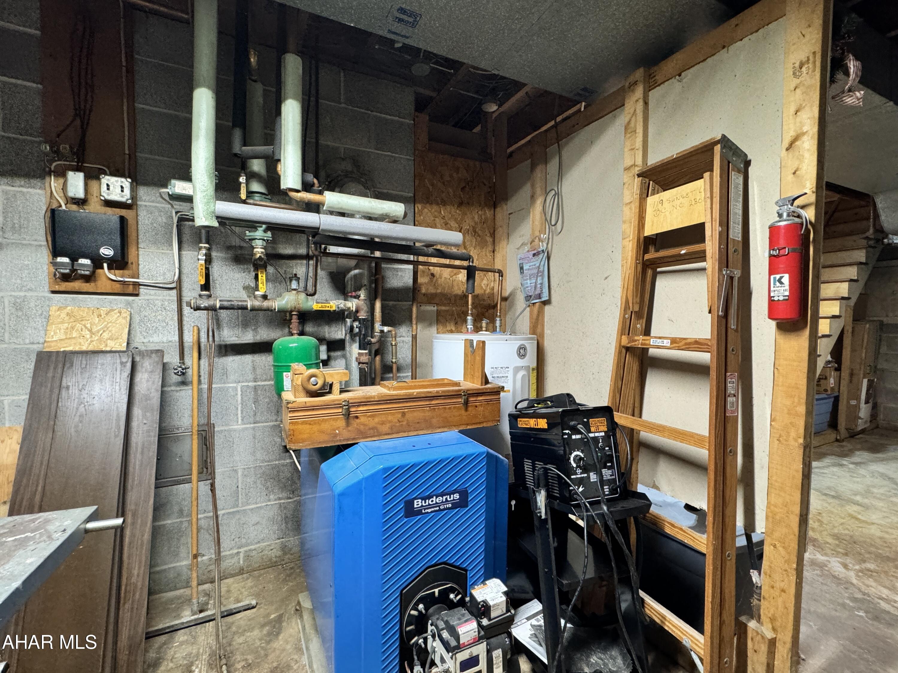 Meadowbrook Terrace - Residential