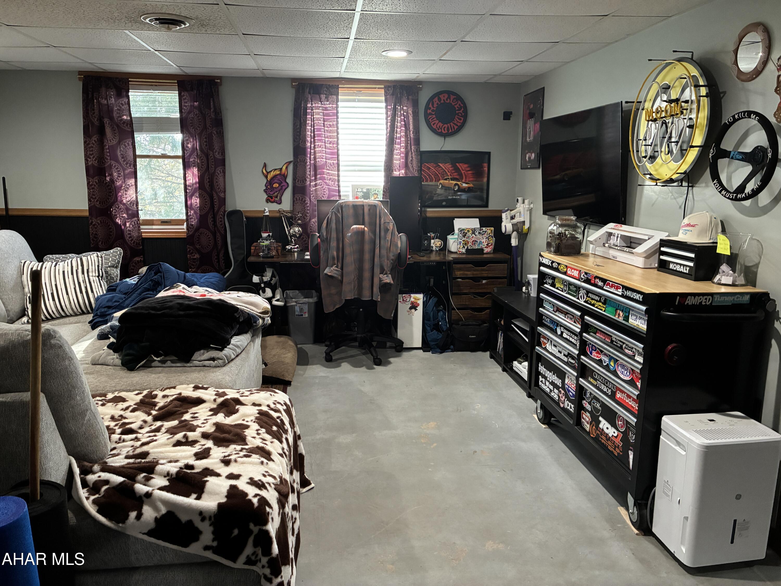 Rolling Hills - Residential