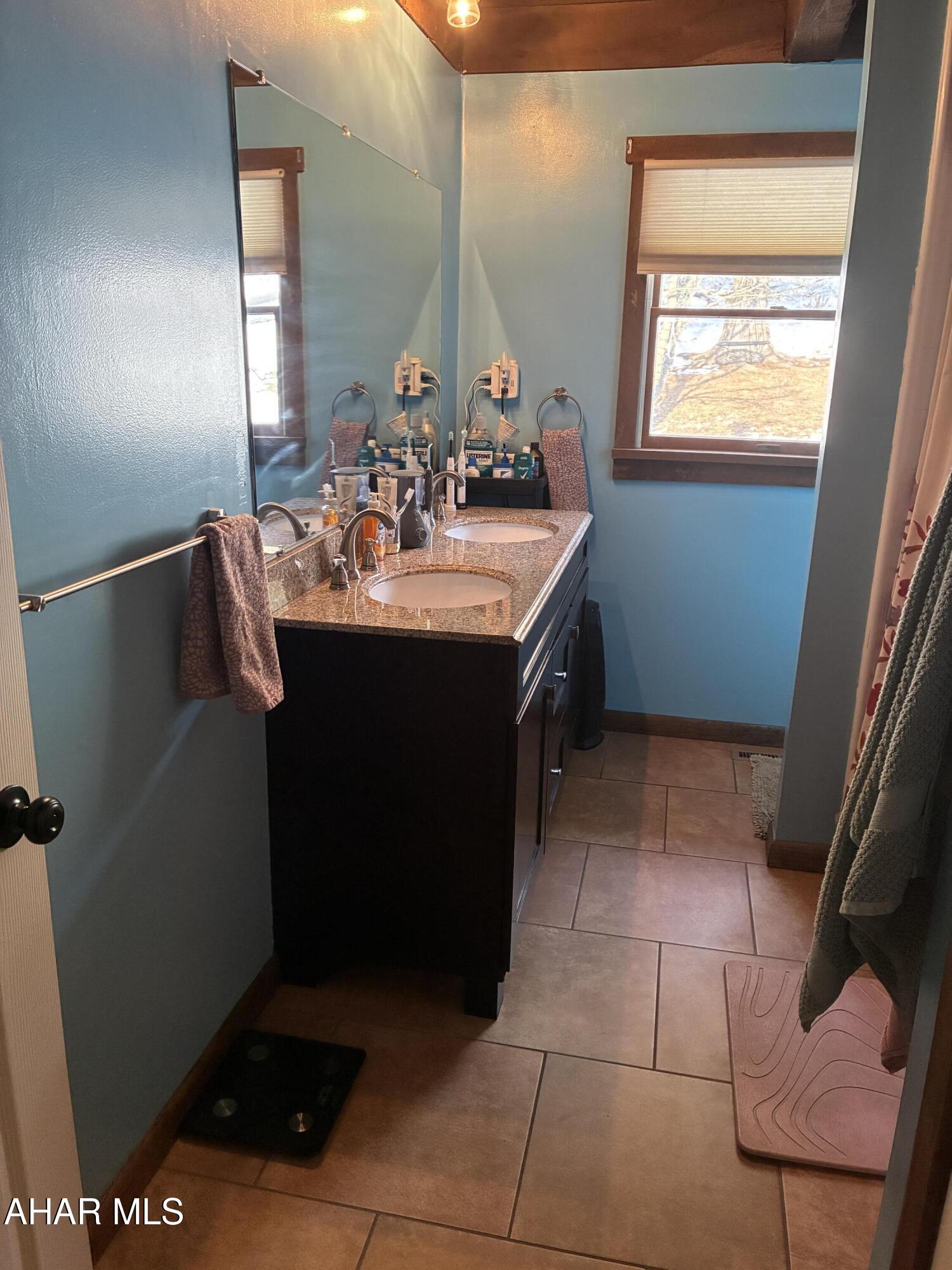 Rolling Hills - Residential