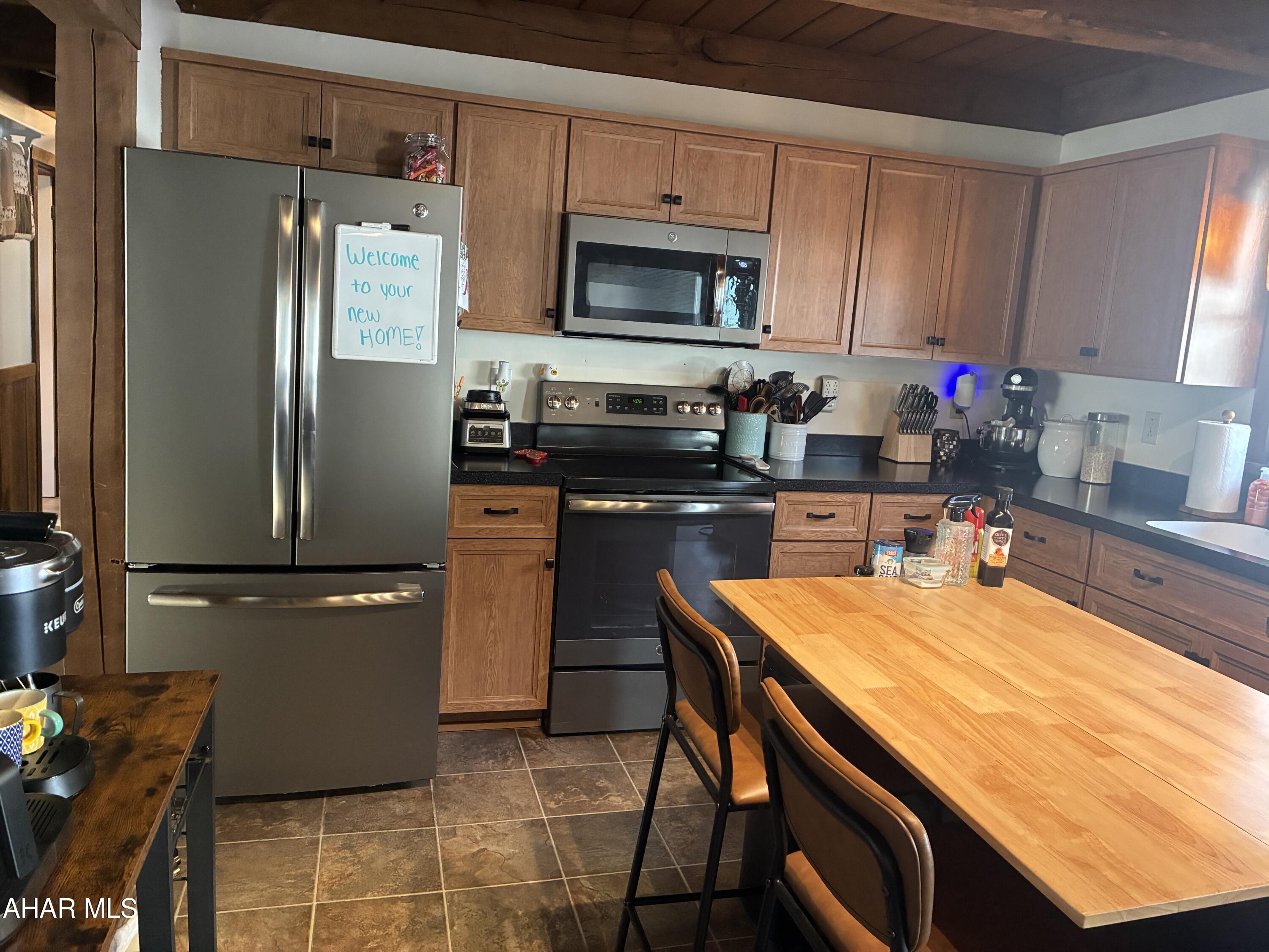 Rolling Hills - Residential