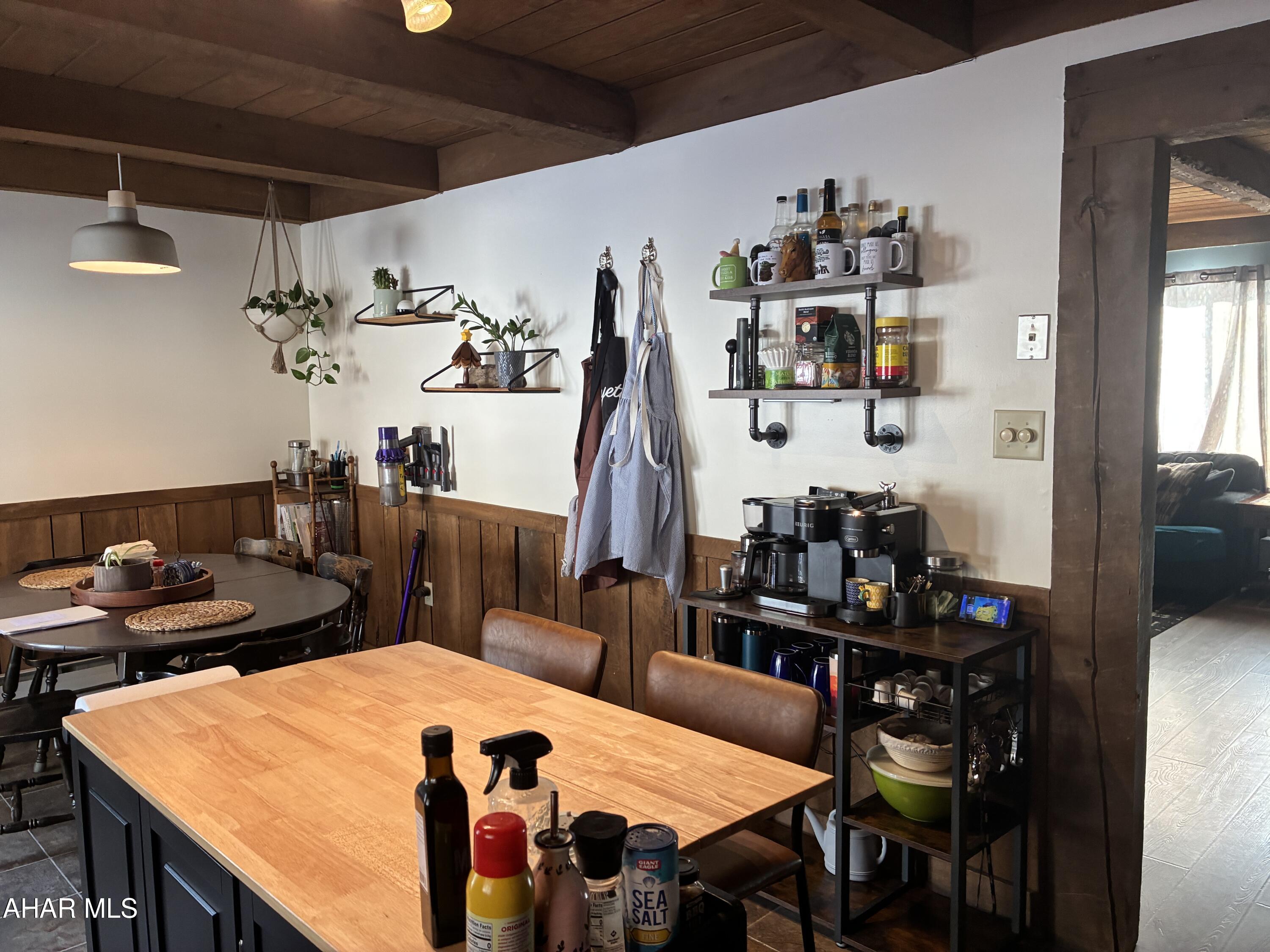 Rolling Hills - Residential