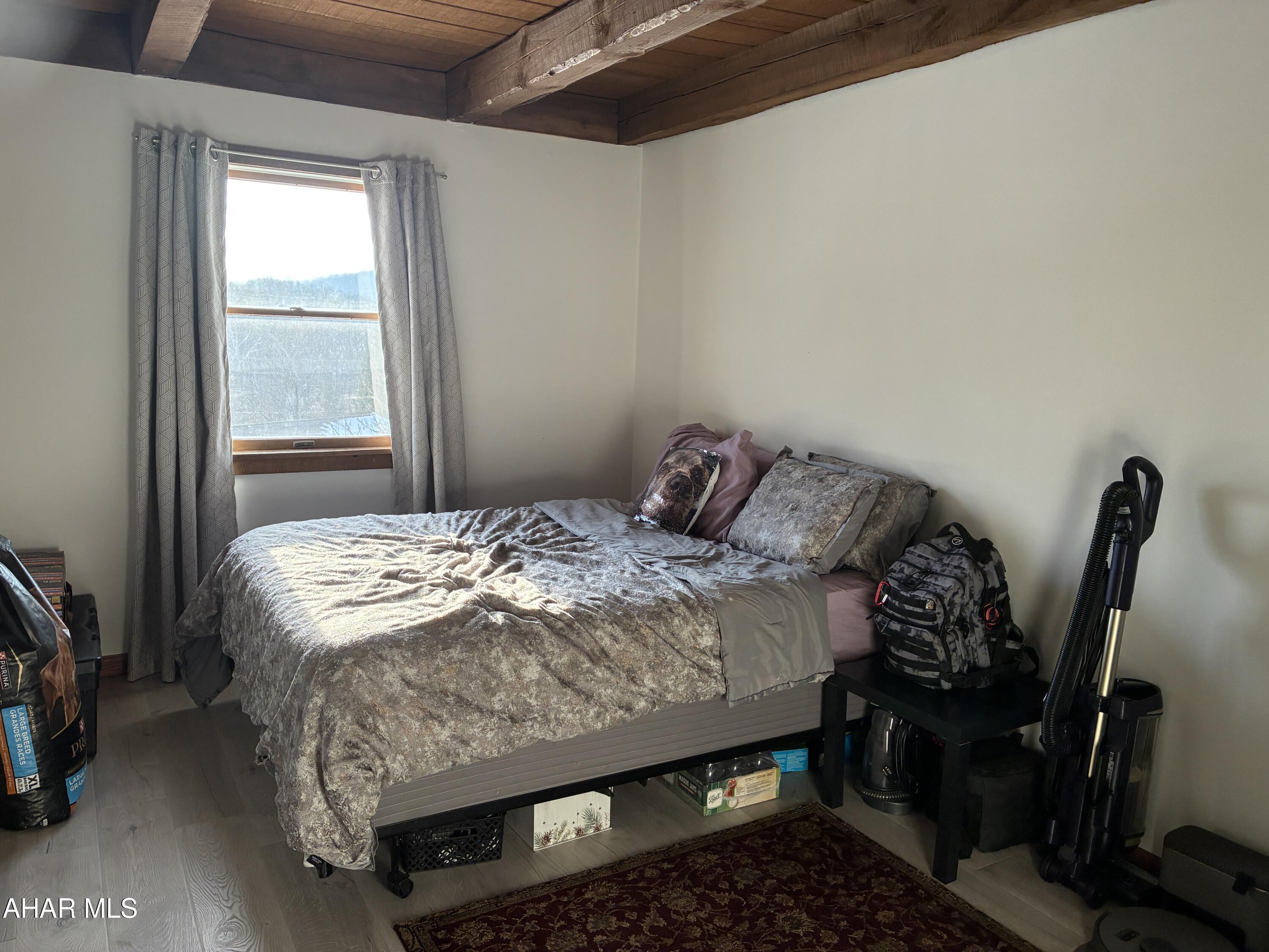 Rolling Hills - Residential