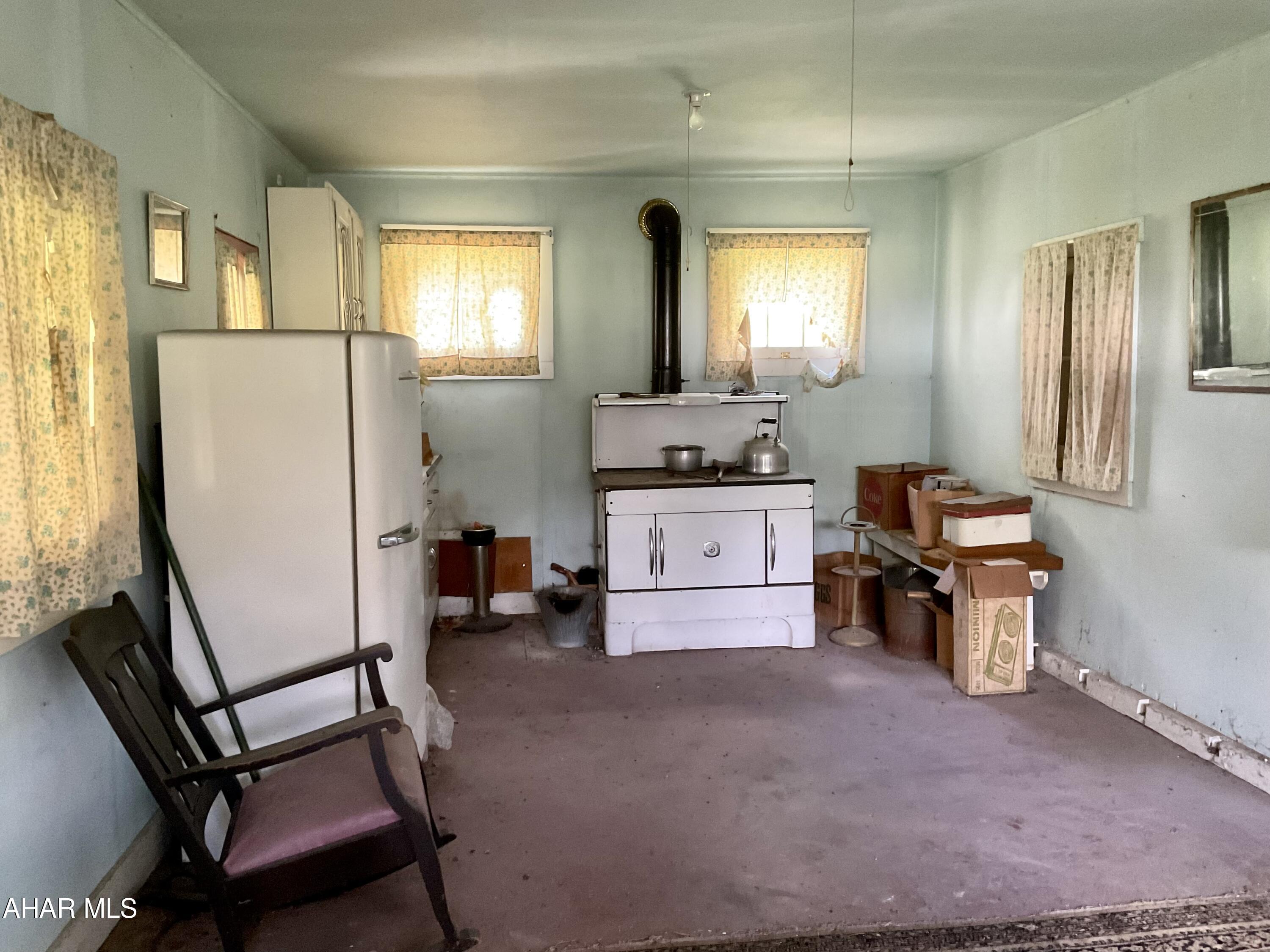 Sinking Valley - Residential