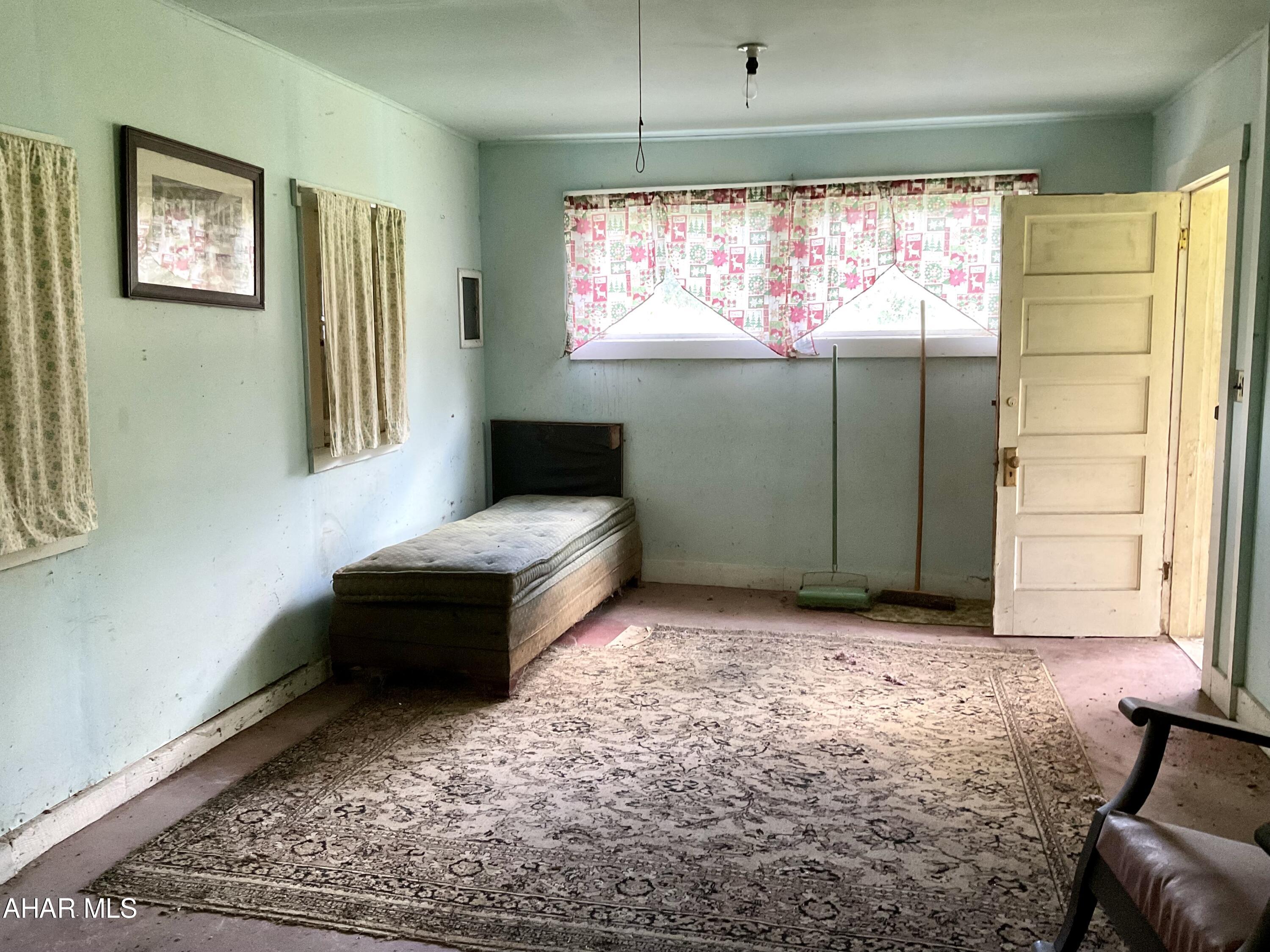 Sinking Valley - Residential