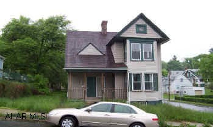 sold as is. See listing agent for addendum.