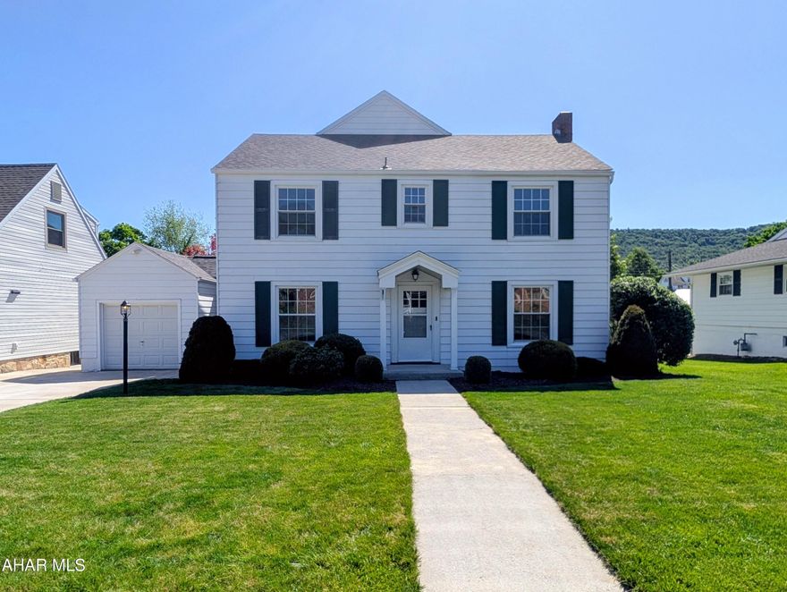 Situated in downtown Bedford is this lovely 5 bedroom home.  The home offers a living room, great room, primary suite with a separate sitting area, and  extra bonus rooms on the first and second floors.  A stone fireplace, original glass French doors, and hardwood floors bring charm to the living room.   Hardwood floors are present in the dinig room, hallway, foyer, stiarway and several bedrooms.  It is move-in ready with freshly painted rooms and a new roof.   Complete with a sound proof office previously used as a radio/podcast room. Walking distance to shopping, downtown events, the walking trail and more.   Click on the interactive floor plan for more information.https://visithome.ai/3rE7pdhqurvGToD5KJK4V9?mu=ft